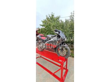 Aprilia rs 125, 1.350 €, 2000. , 125 cm3, 43.000 km, 13kW (18 KS), Sport / Super sport, Žitorađa
