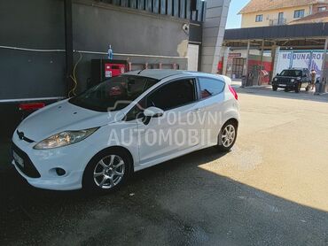Ford Fiesta 1.6 SPORT (može zamena), 3.850 €, 2011. Hečbek, Benzin | 1600 cm3, 242.629 km, 88kW (120 KS), Manuelni 5 brzina, 2/3 vrata, 5 sedišta, Požega