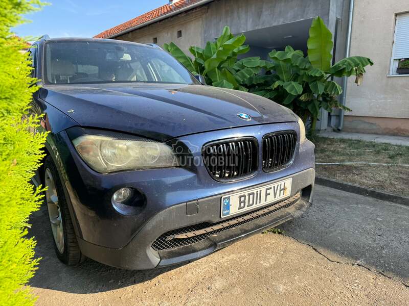Prednji branik za BMW X1 od 2009. do 2014. god.
