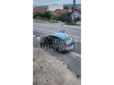 Seat Altea tdi (može zamena), 2.400 €, 2005. Monovolumen (MiniVan), Dizel | 1968 cm3, 269.865 km, 103kW (140 KS), Manuelni 6 brzina, 4/5 vrata, 5 sedišta, Mladenovac