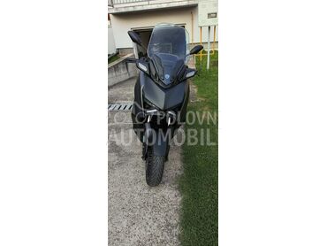 Yamaha X MAX 300, 5.000 €, 2024. , 300 cm3, 8.600 km, 21kW (28 KS), Scooter, Bačka Palanka
