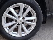 Nissan Qashqai P R E M I U M