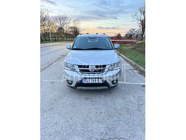 Fiat Freemont, 7.850 €, 2011. Džip/SUV, Dizel | 1956 cm3, 209.000 km, 125kW (170 KS), Automatski / poluautomatski, 4/5 vrata, 7 sedišta, Šabac