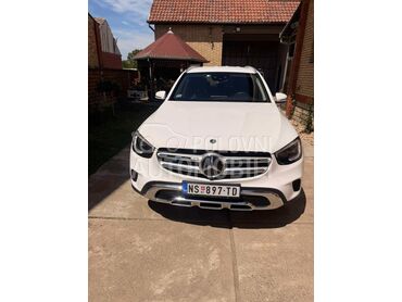 Mercedes Benz GLC 220, 29.500 €, 2021. Džip/SUV, Dizel | 1950 cm3, 209.750 km, 143kW (194 KS), Automatski / poluautomatski, 4/5 vrata, 5 sedišta, Plavna
