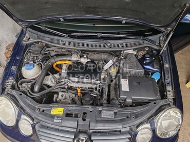 Volkswagen Polo, 1.600 €, 2002. Limuzina, Dizel | 1400 cm3, 260.000 km, 55kW (75 KS), Manuelni 5 brzina, 4/5 vrata, 5 sedišta, Mladenovac
