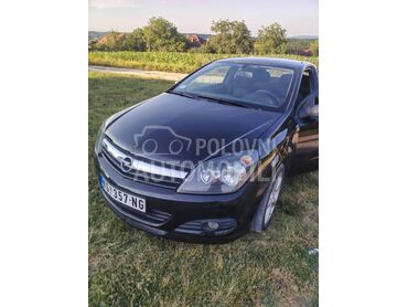 Opel Astra H, 2.600 €, 2006. Kupe, Dizel | 1900 cm3, 279.000 km, 88kW (120 KS), Manuelni 6 brzina, 2/3 vrata, 5 sedišta, Batočina