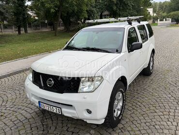 Nissan Pathfinder 2.5D 4x4, 4.700 €, 2008. Džip/SUV, Dizel | 2488 cm3, 350.000 km, 126kW (171 KS), Manuelni 6 brzina, 4/5 vrata, 7 sedišta, Savski Venac