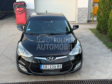 Hyundai Veloster, 5.990 €, 2012. Hečbek, Benzin | 1600 cm3, 167.000 km, 103kW (140 KS), Automatski / poluautomatski, 4/5 vrata, 4 sedišta, Apatin