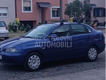 Seat Cordoba 14, 1.650 €, 2005. Limuzina, Benzin + Gas (TNG) | 1389 cm3, 200.000 km, 40kW (55 KS), Manuelni 5 brzina, 4/5 vrata, 5 sedišta, Ruma