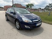 Opel Astra J