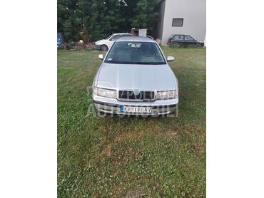 Škoda Octavia, 1.350 €, 2001. Karavan, Benzin + Gas (TNG) | 1600 cm3, 230.000 km, 74kW (101 KS), Manuelni 5 brzina, 4/5 vrata, 5 sedišta, Kraljevo