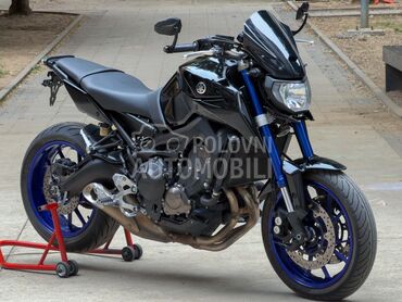Yamaha MT-09, 5.400 €, 2016. , 889 cm3, 35.000 km, 84kW (114 KS), Naked, Beograd