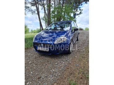 Fiat Grande Punto, 2.150 €, 2007. Hečbek, Benzin | 1242 cm3, 272.653 km, 48kW (65 KS), Manuelni 5 brzina, 4/5 vrata, 5 sedišta, Kruševac