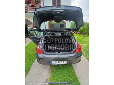 Peugeot 308 1.6 HDI, 3.100 €, 2009. Hečbek, Dizel | 1560 cm3, 201.000 km, 80kW (109 KS), Manuelni 5 brzina, 4/5 vrata, 5 sedišta, Arilje