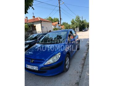 Peugeot 307 1.4 HDI, 1.400 €, 2003. Hečbek, Dizel | 1398 cm3, 275.000 km, 50kW (68 KS), Manuelni 5 brzina, 4/5 vrata, 5 sedišta, Niš