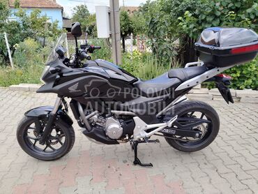 Honda NC700XA, 4.500 €, 2012. , 700 cm3, 33.000 km, 38kW (52 KS), Touring, Zaječar