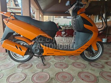 Daelim Otello (može zamena), 500 €, 1999. , 125 cm3, 33.660 km, 9kW (12 KS), Scooter, Kladovo