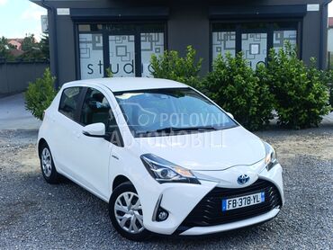 Toyota Yaris, 11.800 €, 2018. Hečbek, Hibridni pogon (benzin) | 1497 cm3, 105.000 km, 74kW (101 KS), Automatski / poluautomatski, 4/5 vrata, 5 sedišta, Novi Sad