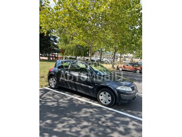 Renault Megane 1.5 dci, 1.550 €, 2005. Hečbek, Dizel | 1461 cm3, 228.000 km, 74kW (101 KS), Manuelni 5 brzina, 2/3 vrata, 5 sedišta, Bor