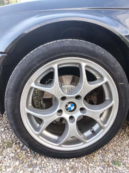 BMW 320d (može zamena)