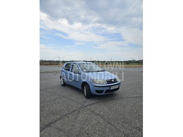 Fiat Punto 1.2, 1.500 €, 2004. Hečbek, Benzin | 1242 cm3, 133.000 km, 44kW (60 KS), Manuelni 5 brzina, 4/5 vrata, 5 sedišta, Šabac