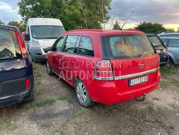 Opel Zafira 1.9 cdti, 1.700 €, 2005. Limuzina, Dizel | 1900 cm3, 325.338 km, 74kW (101 KS), Manuelni 6 brzina, 4/5 vrata, 7 sedišta, Leskovac