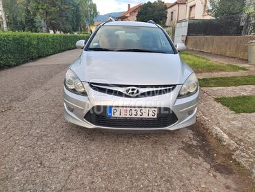 Hyundai i30, 4.100 €, 2011. Karavan, Benzin + Gas (TNG) | 1396 cm3, 230.000 km, 80kW (109 KS), Manuelni 5 brzina, 4/5 vrata, 5 sedišta, Pirot