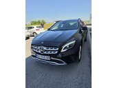 Mercedes Benz GLA 180 1.6 I