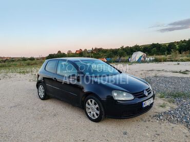 Volkswagen Golf 5 2.0 tdi (može zamena), 2.100 €, 2004. Hečbek, Dizel | 1968 cm3, 300.000 km, 103kW (140 KS), Manuelni 5 brzina, 2/3 vrata, 5 sedišta, Sopot