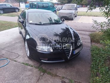 Alfa Romeo GT 2.0 JTS, 2.500 €, 2004. Kupe, Benzin | 1970 cm3, 209.590 km, 122kW (166 KS), Manuelni 5 brzina, 2/3 vrata, 5 sedišta, Kikinda