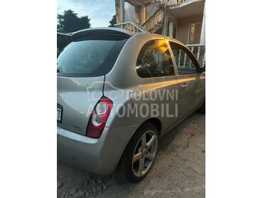 Nissan Micra 1.2, 1.300 €, 2003. Hečbek, Benzin | 998 cm3, 2.500 km, 44kW (60 KS), Manuelni 5 brzina, 2/3 vrata, 5 sedišta, Beograd