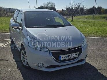 Peugeot 208 1.2 VTi, 3.500 €, 2014. Hečbek, Benzin | 1199 cm3, 148.000 km, 60kW (82 KS), Manuelni 5 brzina, 4/5 vrata, 5 sedišta, Lajkovac (Varoš)