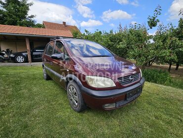 Opel Zafira Comfort, 1.099 €, 2002. Monovolumen (MiniVan), Dizel | 1995 cm3, 240.000 km, 74kW (101 KS), Manuelni 5 brzina, 4/5 vrata, 7 sedišta, Smederevo