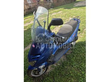 Aprilia leonardo, 500 €, 2000. , 50 cm3, 154 km, 11kW (15 KS), Scooter, Guča