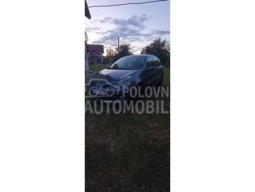 Renault Clio, 2.550 €, 2007. Limuzina, Benzin | 1149 cm3, 233.000 km, 55kW (75 KS), Manuelni 5 brzina, 4/5 vrata, 5 sedišta, Valjevo