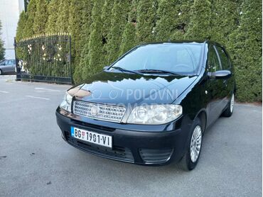 Fiat Punto 1.2.B.E.N.Z.I.N, 1.850 €, 2009. Hečbek, Benzin | 1242 cm3, 153.000 km, 44kW (60 KS), Manuelni 5 brzina, 4/5 vrata, 5 sedišta, Beograd