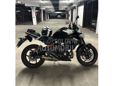 Kawasaki Er6n, 5.500 €, 2017. , 649 cm3, 9.000 km, 53kW (72 KS), Naked, Pirot