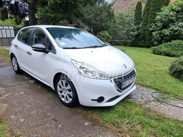 Peugeot 208 1.4 hdi, 4.300 €, 2014. Hečbek, Dizel | 1397 cm3, 219.000 km, 50kW (68 KS), Manuelni 5 brzina, 4/5 vrata, 5 sedišta, Beograd