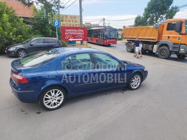 Renault Laguna Laguna 2, 750 €, 2001. Limuzina, Benzin + Gas (TNG) | 1783 cm3, 280.000 km, 89kW (121 KS), Manuelni 5 brzina, 4/5 vrata, 5 sedišta, Kaluđerica
