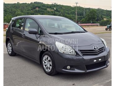 Toyota Verso Ch, 5.850 €, 2009. Monovolumen (MiniVan), Benzin | 1798 cm3, 221.000 km, 108kW (147 KS), Manuelni 6 brzina, 4/5 vrata, 7 sedišta, Smederevo