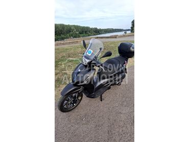 Piaggio Beverly, 5.400 €, 2026. , 310 cm3, 2.344 km, 20kW (28 KS), Scooter, Kikinda