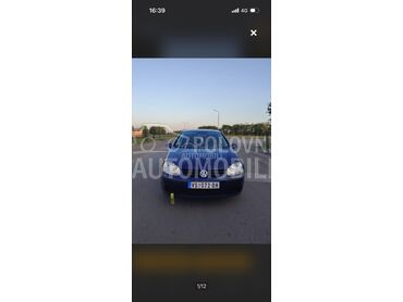 Volkswagen Golf 5, 3.000 €, 2004. Hečbek, Benzin | 1390 cm3, 220.000 km, 66kW (90 KS), Manuelni 5 brzina, 4/5 vrata, 5 sedišta, Vrbas