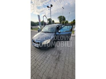 Škoda Fabia 1.4, 3.700 €, 2007. Hečbek, Benzin | 1390 cm3, 253.000 km, 55kW (75 KS), Manuelni 5 brzina, 4/5 vrata, 5 sedišta, Novi Sad