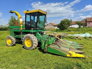 John Deere 5460, 12.000 €, 1976. , Silažni kombajn, 206kW (280 KS), Čačak