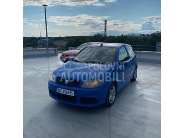 Fiat Punto 1.9 JTD HGT, 1.950 €, 2005. Hečbek, Dizel | 1910 cm3, 270.000 km, 74kW (101 KS), Manuelni 5 brzina, 2/3 vrata, 5 sedišta, Mladenovac