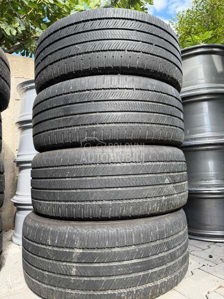 Yokohama 255/50 R19 Sve sezone