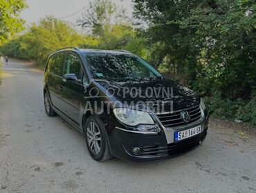 Volkswagen Touran 2.0 TDI DSG 7 sed (može zamena), 4.150 €, 2007. Monovolumen (MiniVan), Dizel | 1968 cm3, 228.000 km, 125kW (170 KS), Automatski / poluautomatski, 4/5 vrata, 7 sedišta, Zvezdara