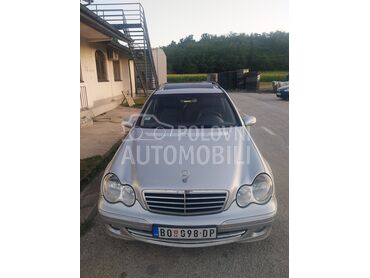 Mercedes Benz C 220 avangard, 2.900 €, 2005. Karavan, Dizel | 2148 cm3, 333.700 km, 110kW (150 KS), Automatski / poluautomatski, 4/5 vrata, 5 sedišta, Rekovac