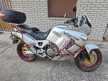 Honda Varadero XL 1000 tek reg. (može zamena), 2.600 €, 2001. , 996 cm3, 70.990 km, 69kW (94 KS), Touring, Voždovac