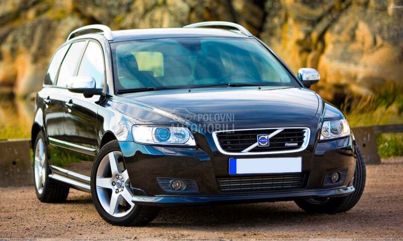 delovi polovni za Volvo V50 od 2004. do 2012. god.